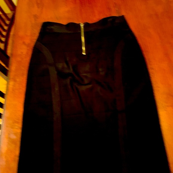 Beautiful Bebe. Size M stretchy sexy bondage skirt size M . Must have! - Picture 3 of 4